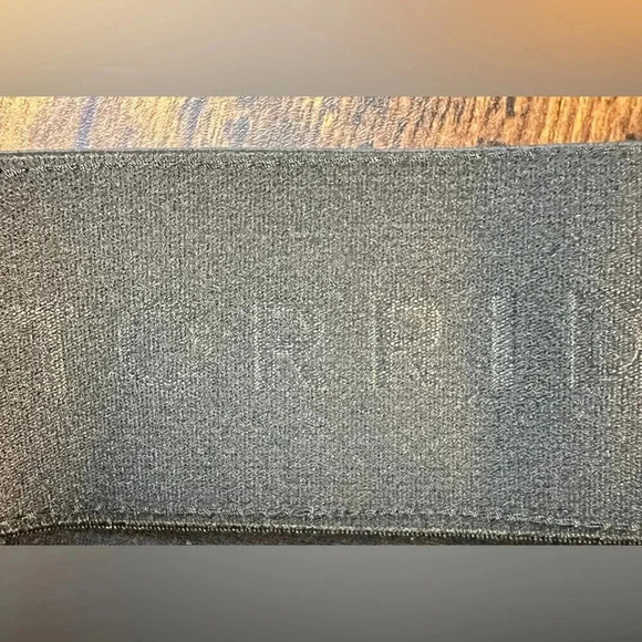 TORRID | ladies plus size knit cropped pants. Size: 22R - Picture 7 of 15